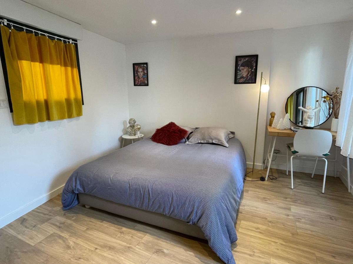 Joli Avec Cour Privee Proche Gare & Centre Apartment